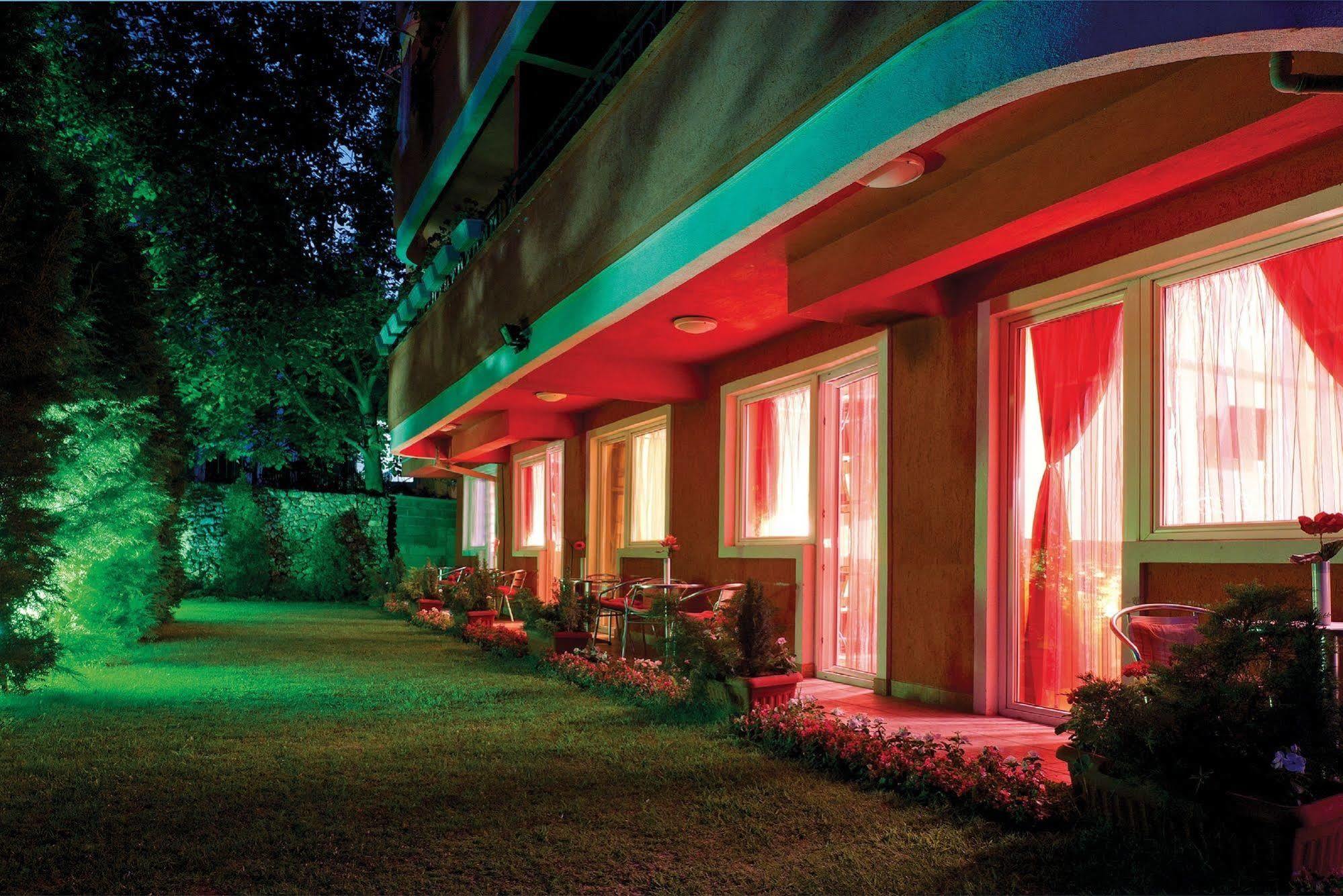 Leonardo Hotel Skopje Exterior foto