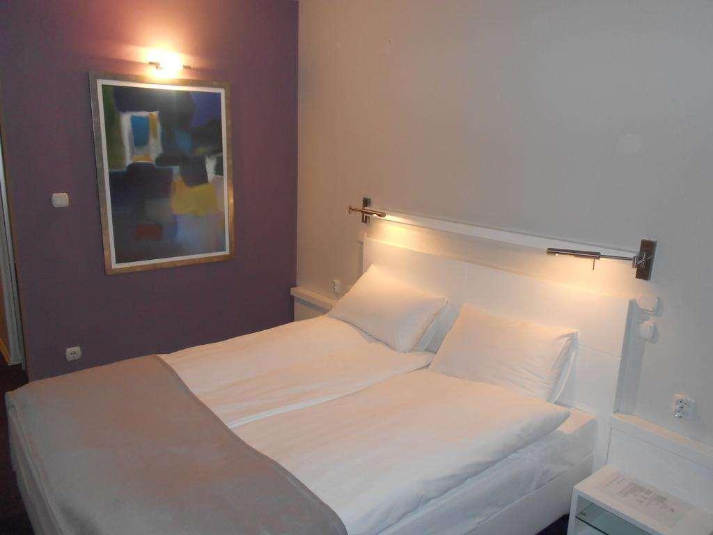 Leonardo Hotel Skopje Zimmer foto